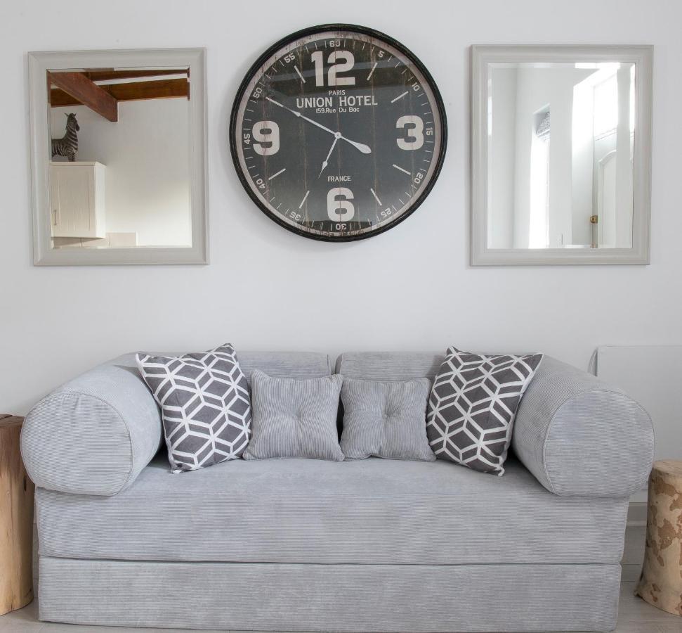 River Bend Guesthouses Graaff-Reinet エクステリア 写真