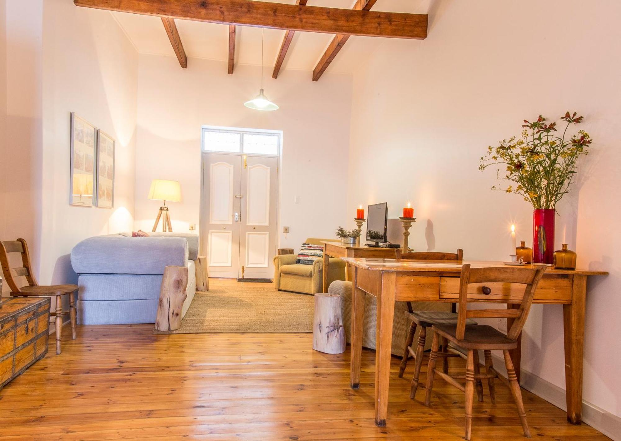 River Bend Guesthouses Graaff-Reinet エクステリア 写真