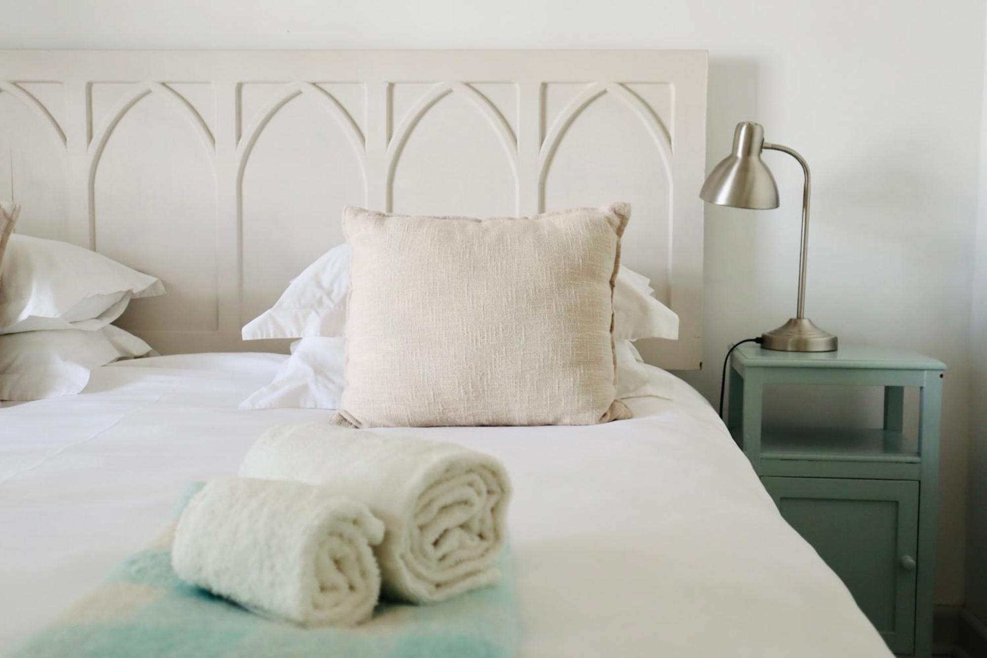 River Bend Guesthouses Graaff-Reinet エクステリア 写真
