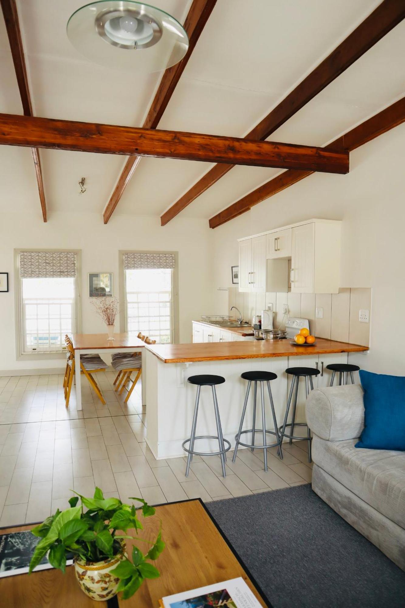 River Bend Guesthouses Graaff-Reinet エクステリア 写真
